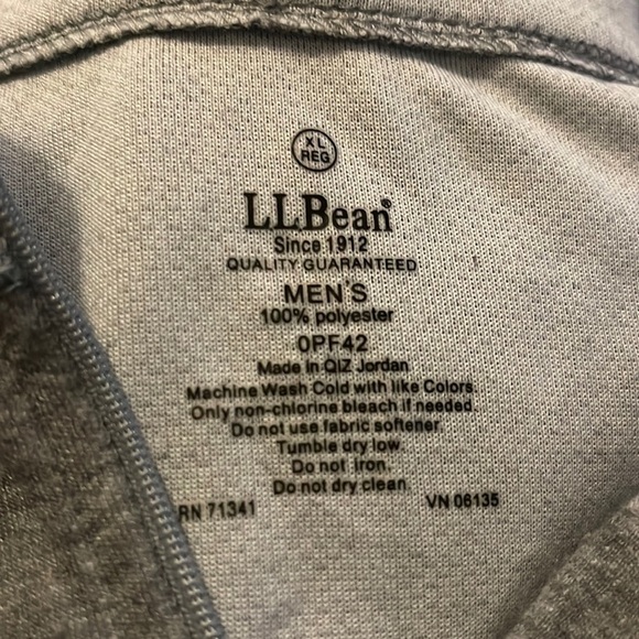 L.L. Bean Men’s Size Large Grey 1/4 Zip Lightweight Pullover Sweater - Picture 10 of 10